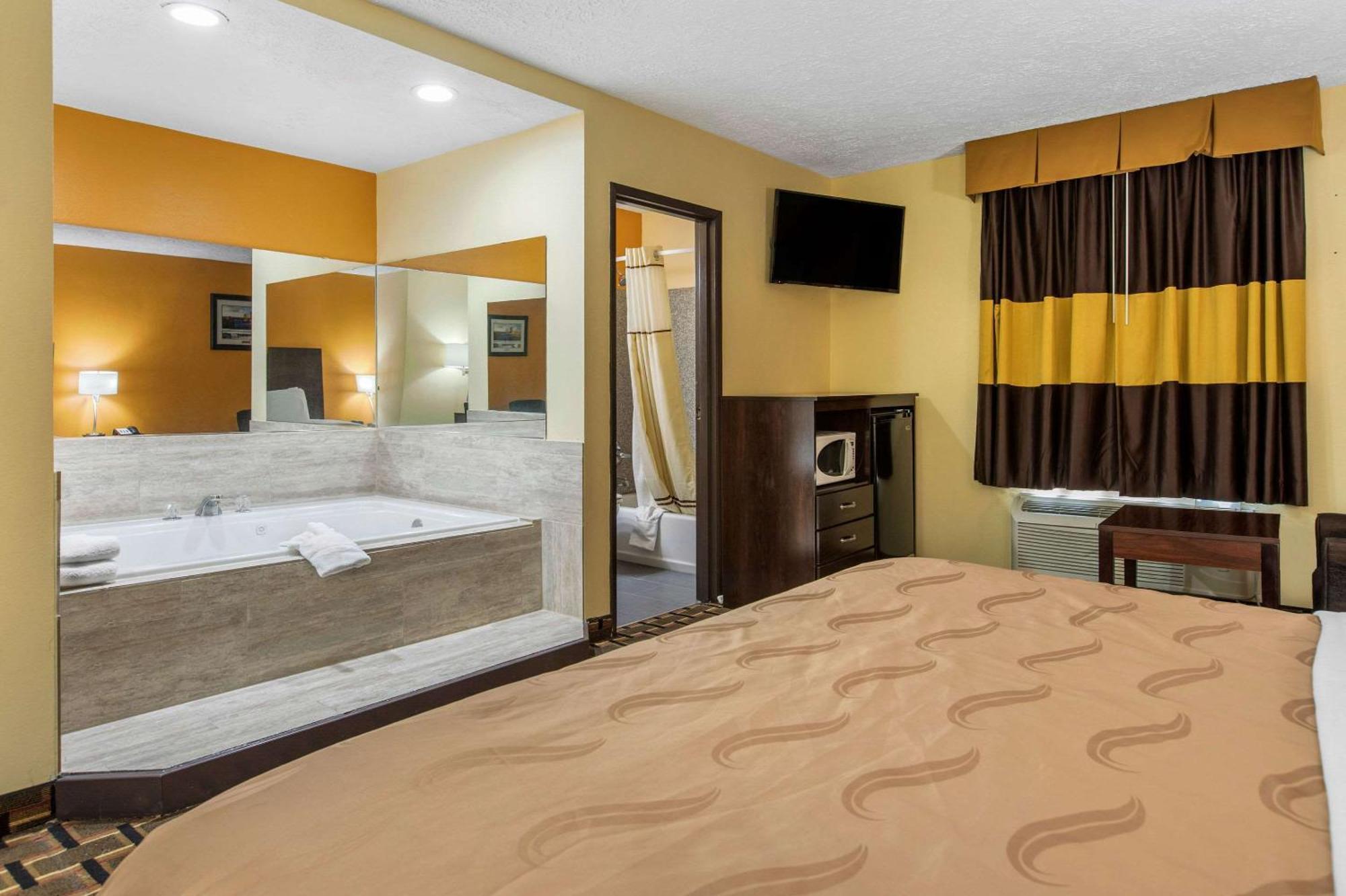 Quality Inn Grand Rapids Near Downtown Вайомінг Екстер'єр фото