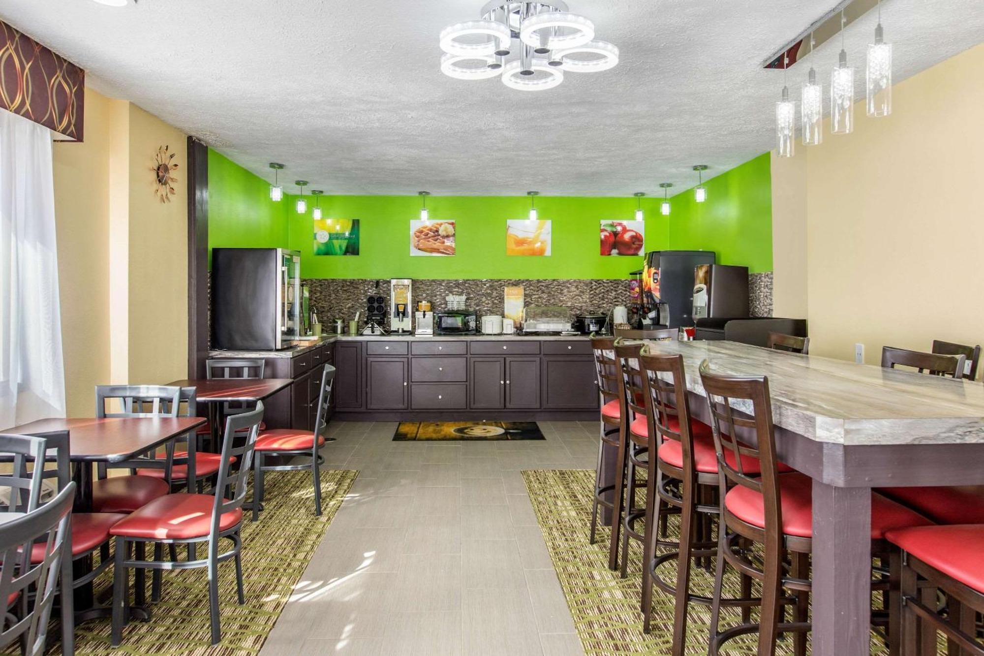 Quality Inn Grand Rapids Near Downtown Вайомінг Екстер'єр фото